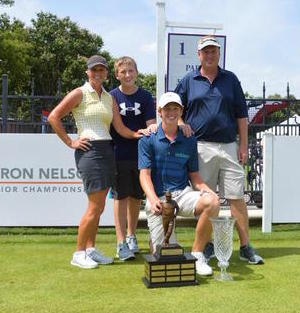 Ryan Grider and family at Byron Nelson Jr<br>Photo courtesy @AMPDgolffitness