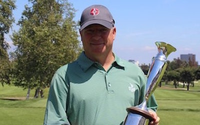 Corby Segal with SCGA Mid-Amateur Trophy <br>(SCGA Photo)</br>