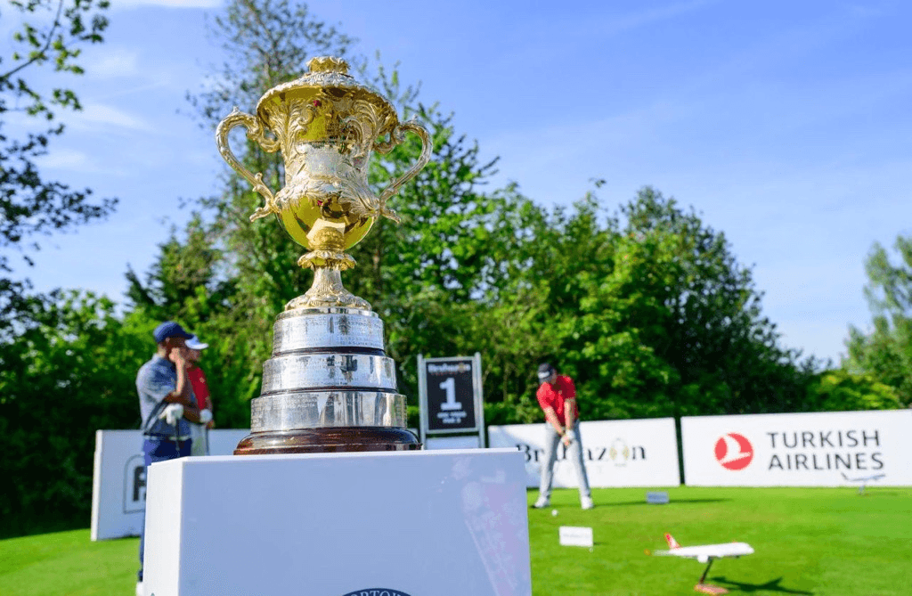 Brabazon Trophy: Tom Osborne holds 5-shot lead with one round to play in England