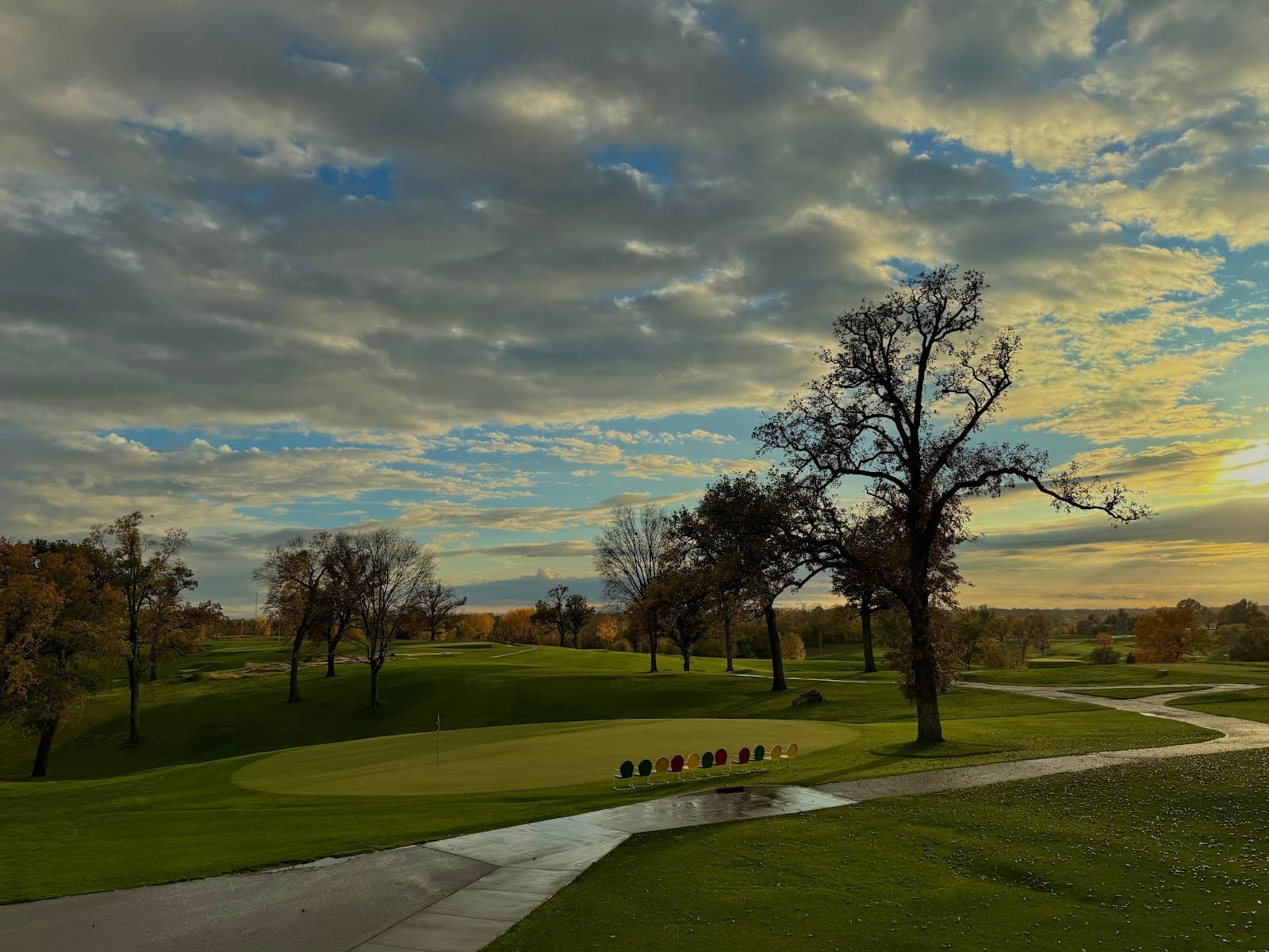 Elmwood Country Club — The Classic