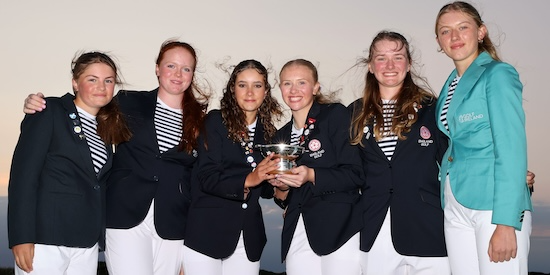 GB&I team wins the Junior Vagliano Trophy (R&A Photo)